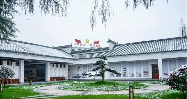 金枝玉叶几度入室（探寻清宫后宫的“结婚”秘密，从中解析婚姻制度的变迁）