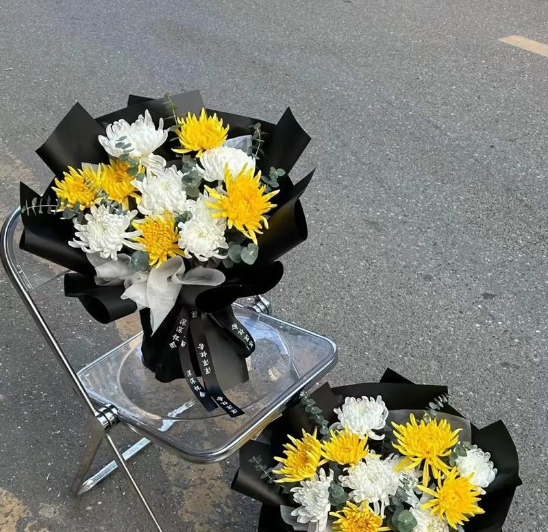 清明节花卉文化探秘（以菊花为代表，传承悼念先人的文化艺术）