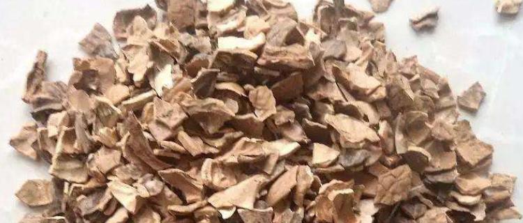 过期的核桃仁可以作为有机肥料吗？（探究过期核桃仁作为肥料的实际应用价值）